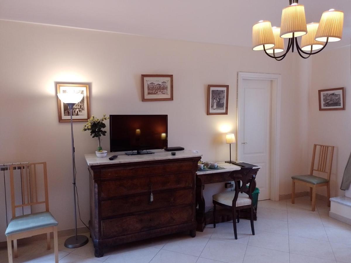 Bed & Breakfast Cupole E Campanili Napels