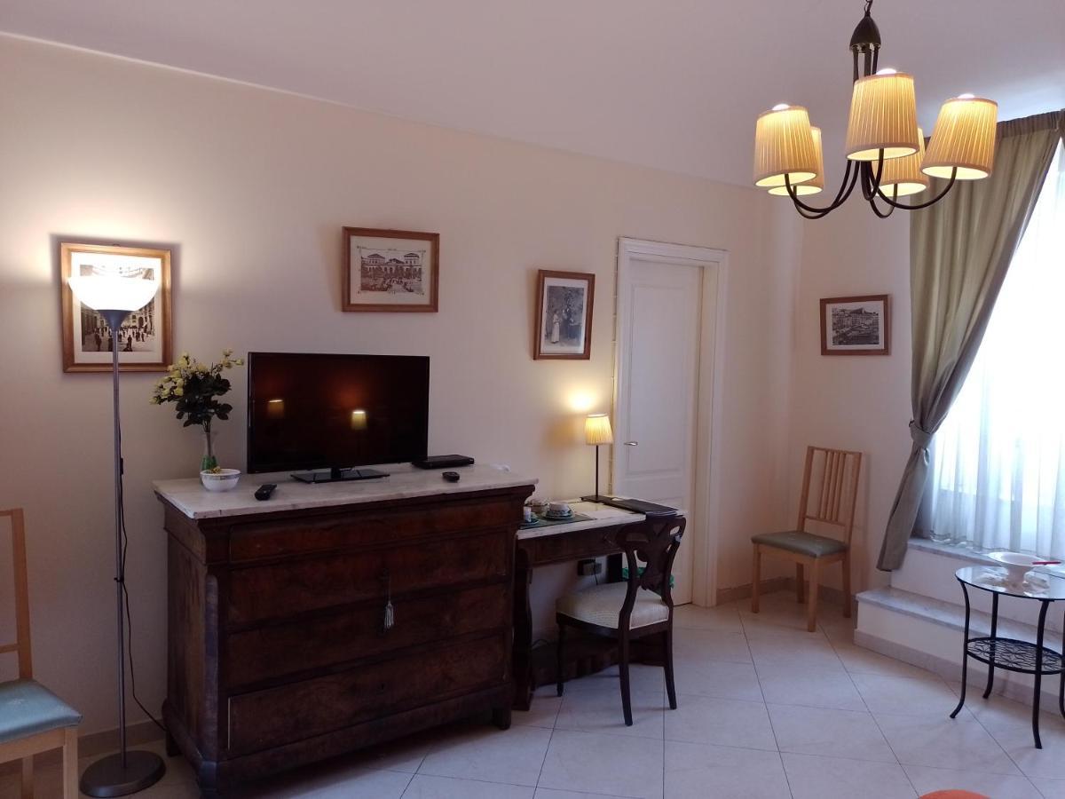 Cupole E Campanili Bed & Breakfast Napels