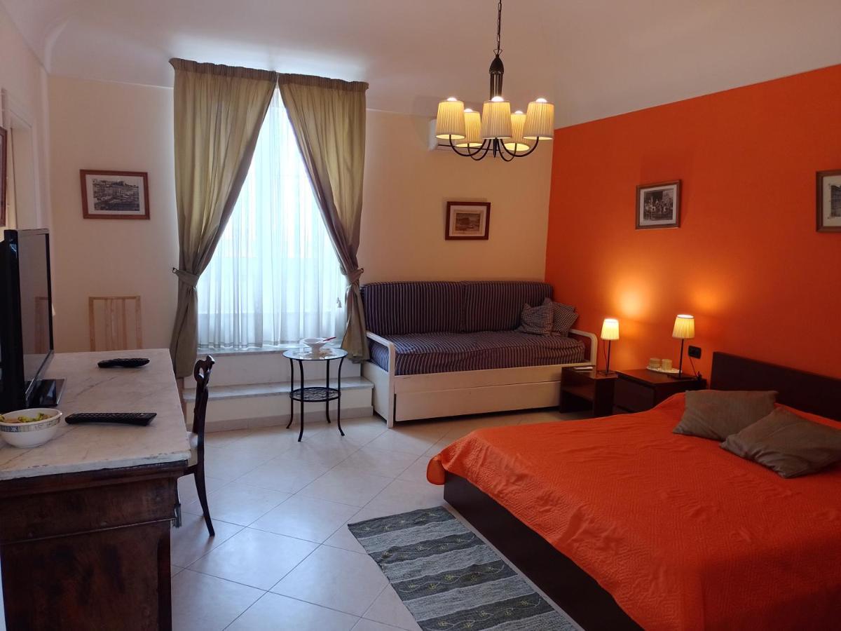 Cupole E Campanili Couette-café